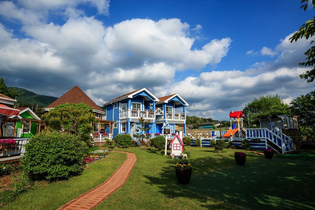גייאונגג'ו Polaris Tourist Pension מראה חיצוני תמונה