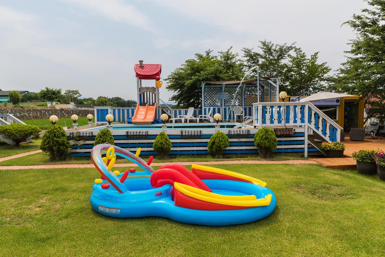גייאונגג'ו Polaris Tourist Pension מראה חיצוני תמונה